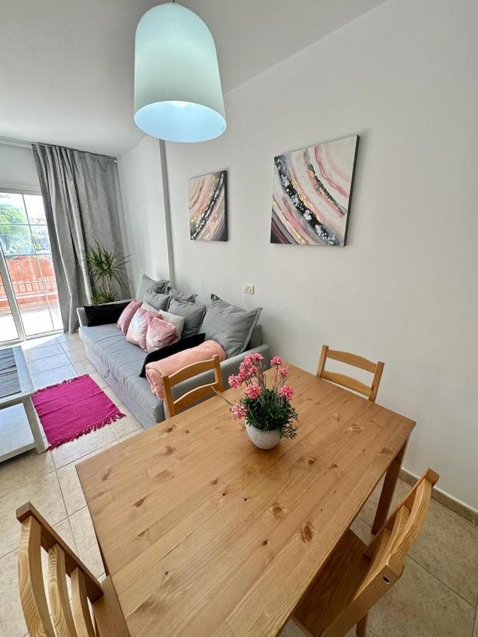 Sunny Apartment & Heated Pool Los Cristianos  Extérieur photo